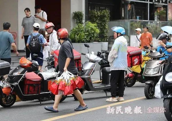 台风天来袭，外卖超时了可以免责吗？-金年会(图2)